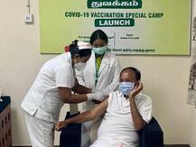 Covid-19 Vaccination: उपराष्ट्रपति वेंकैया नायडू, पीएम मोदी, CM नीतीश और CM पटनायक ने लगवाई वैक्सीन