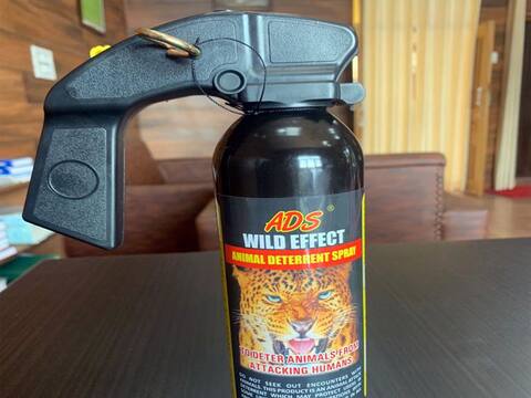 हिंसक जानवरों को भगाने में मददगार साबित होगा 'बीयर' स्प्रे, जानें- खास बातें हिंसक जानवरों को भगाने में मददगार साबित होगा 'बीयर' स्प्रे, जानें- खास बातें