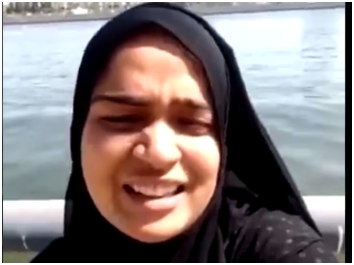 Video of woman before committing suicide went viral, users ask are we humans? आयशा ने खुदकुशी से पहले कहा- 'अल्लाह से दुआ करती हूं दोबारा इंसानों की शक्ल न दिखाए', नदी में छलांग लगाई और मौत को गले लगा लिया