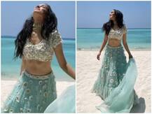 Shraddha Kapoor ब्वॉयफ्रेंड Rohan Shreshtha के साथ कजिन Priyaank Sharma की शादी अटेंड करने मालदीव पहुंचीं, देखें तस्वीरें