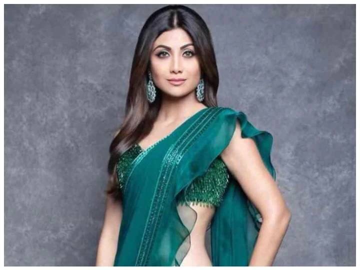 एक्ट्रेस शिल्पा शेट्टी कुंद्रा अब एक सामाजिक कार्यकर्ता, फिटनेस इन्फ्लूएंसर और एक रेस्तां की मालिक हैं.