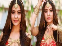 Naagin Ek Naye Rang Mein: अभिनेत्री कृष्णा मुखर्जी ने दिखाया अपना 'नागिन' लुक, फैंस को सुरभि चंदना की याद आई