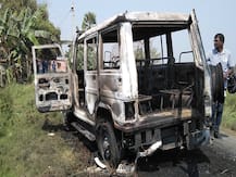 बिहार: वार्ड पार्षद की गोली मारकर हत्या, नाराज लोगों ने जमकर किया हंगामा, पुलिस की गाड़ी में लगाई आग