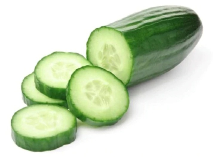 Health tips: Know how cucumber can have a bad effect on your health? Health tips: जानिए, खीरा खाने से आपके सेहत पर कैसे पड़ सकता है बुरा प्रभाव?