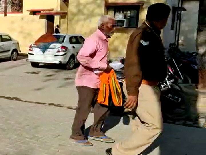 bhadohi Man who kidnapped 12 years ago caught at home ann 12 साल पहले अगवा हुए शख्स की पत्नी ने दो बच्चों को दिया जन्म, हैरान करने वाली है पूरे मामले की सच्चाई