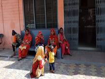 शामली में स्वास्थ्य विभाग के दावों की खुली पोल, अस्पताल में कोरोना प्रोटोकाल का नहीं हो रहा है पालन