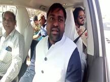 बिहार: सरकारी कार्यक्रमों में मंत्री की जगह उनके भाई लगा रहे हाजिरी, सवाल पूछने पर कह रहे ये बात