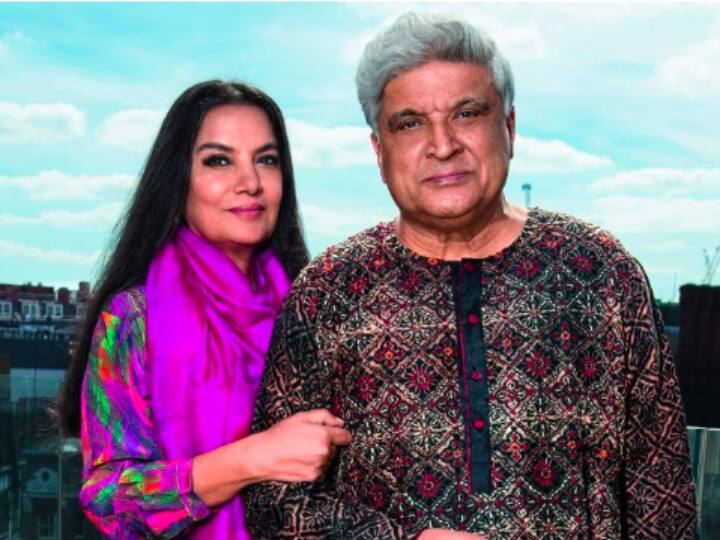 जावेद अख्तर की शबाना आज़मी से पहली मुलाकात मशहूर शायर और शबाना के पिता कैफी आजमी के घर हुई. जावेद अख्तर को पहली नजर में ही शबाना आज़मी से प्यार हो गया था. साल 1984 में जावेद अख्तर ने अपनी पहली पत्नी से डिवोर्स ले लिया और शबाना ने शादी कर ली. हालांकि, शबाना मेडिकल रीजन की वजह से कभी मां नहीं बन सकीं.
