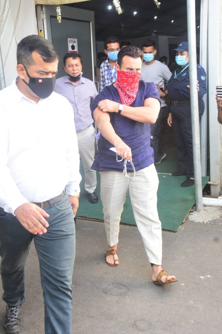 वर्क फ्रंट की बात करें तो सैफ की पिछली फिल्म 'दिल बेचारा' थी जिसमें वह एक कैमियो रोल करते नजर आए थे. (Photo credit: Manav Manglani)