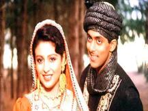 Salman Khan की इस हीरोइन ने आखिर क्यों रखा अपने बच्चों का नाम Kareena और Karishma