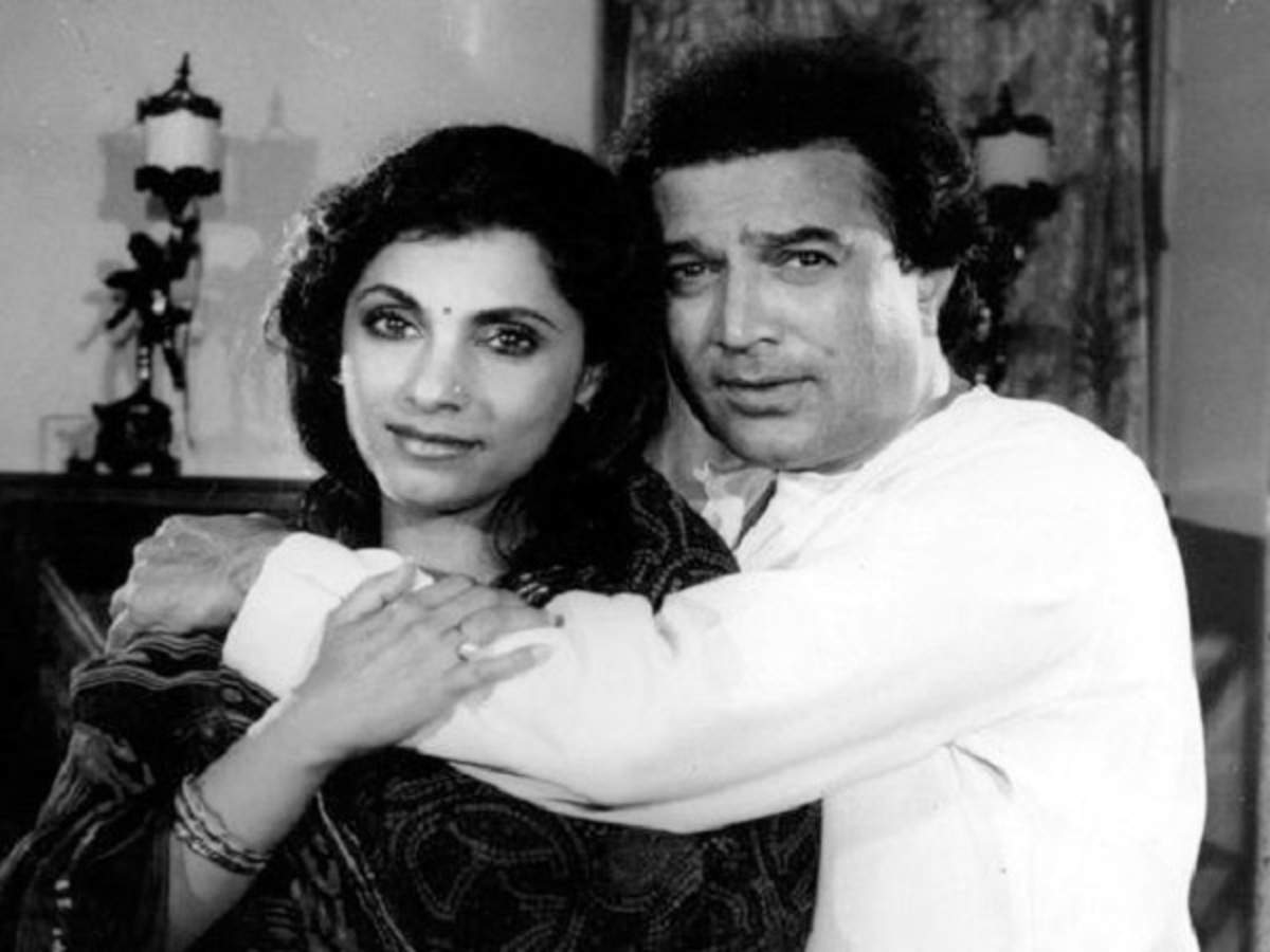 Dimple Kapadia: फिल्म की शूटिंग के दौरान शादी, रिलीज से पहले हुईं प्रेग्नेंट और ब्लॉकबस्टर हिट के बाद कह दिया इंडस्ट्री को अलविदा