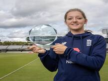 Women's Day 2021: ये हैं विश्व की पांच सबसे बेहतरीन महिला क्रिकेटर्स, खूबसूरती में किसी भी एक्ट्रेस को दे सकती हैं टक्कर