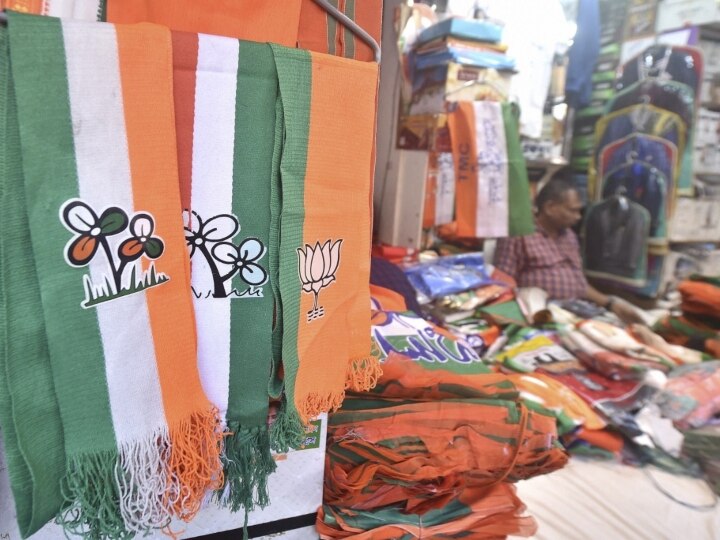 West Bengal Opinion Poll 2021: TMC, BJP and Congress Left vote percentage West Bengal Opinion Poll 2021: TMC, BJP और कांग्रेस-लेफ्ट, किस पार्टी को कितना वोट शेयर? पढ़ें आंकड़े