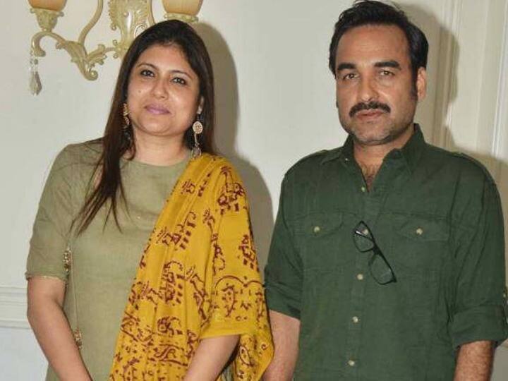 pankaj tripathi used to cook food when his wife mridula goes on job ऐसा था स्ट्रगलिंग का दौर, जब नौकरी पर जाती थी बीवी तो घर पर रहकर खाना बनाते थे Pankaj Tripathi