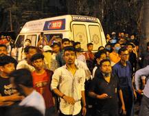 Kolkata Fire: बहुमंजिला इमारत में आग से 9 की मौत, मृतकों के परिवार को 10 लाख का मुआवजा और नौकरी