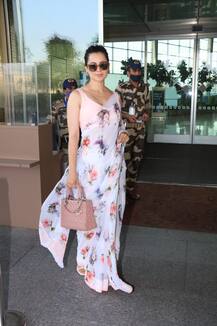 साड़ी में एयरपोर्ट पहुंचीं Kangana Ranaut, डीप नेक ब्लाउज में टैटू फ्लॉन्ट किया, अदाएं देख मदहोश हुए फैंस