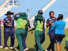 IND W VS SA W 2nd ODI: भारत ने दक्षिण अफ्रीका को 157 रन पर समेटा, गोस्वामी ने लिए चार विकेट