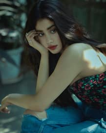 जाह्नवी कपूर के नए फोटो ने सोशल मीडिया पर मचाया तहलका, जानिए पूरा मामला