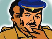 गाजियाबाद: शातिर बदमाश गिरफ्तार, पुलिस की वर्दी पहनकर ऑटो चालकों से करते थे अवैध वसूली