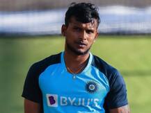 इंग्लैंड के खिलाफ पहले टी-20 मैच से बाहर हो सकते हैं नटराजन, जानें क्या है वजह?