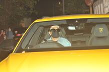 Lamborghini रोककर उम्रदराज फीमेल फैन से मिले Ranveer Singh, तस्वीरें हो रहीं वायरल