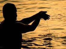 Kumbh 2021: हरिद्वार में आए दुनिया के सबसे छोटे बाबा, लंबाई 18 इंच, वजन भी सिर्फ 18 किलो