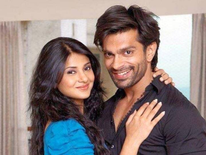 जेनिफ़र विंगेट : टीवी सेलिब्रिटी जेनिफ़र विंगेट एक्टर करण सिंह ग्रोवर की सेकंड वाइफ थीं. दोनों ने 2012 में शादी की थी लेकिन शादी के मात्र चार सालों बाद ही करण ने जेनिफ़र को छोड़ बिपाशा से शादी कर ली थी. जेनिफ़र ने करण से तलाक के बाद शादी नहीं की और वह आज भी अकेली हैं.