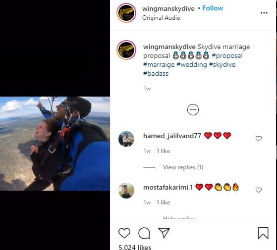 Viral: शख्स ने गर्लफ्रेंड को स्काई डाइविंग के दौरान किया प्रपोज, वीडियो हुआ वायरल