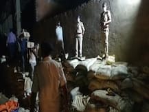 पटना में बंद पड़े सीमेंट गोदाम से लाखों की विदेशी शराब बरामद, सप्लाई के लिए किया गया था स्टॉक