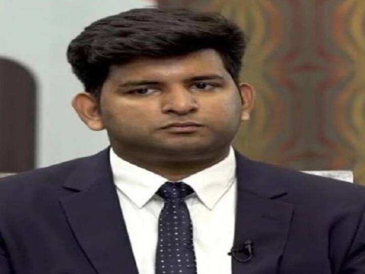 IAS Success Story: आठवीं तक गांव में पढ़े, ग्रेजुएशन के दौरान आया यूपीएससी का खयाल और दूसरे ही प्रयास में हिमांशु बने आईएएस अफसर IAS Success Story studied in the village till the eighth class UPSC during graduation Himanshu became IAS officer IAS Success Story: आठवीं तक गांव में पढ़े, ग्रेजुएशन के दौरान आया यूपीएससी का खयाल और दूसरे ही प्रयास में हिमांशु बने आईएएस अफसर