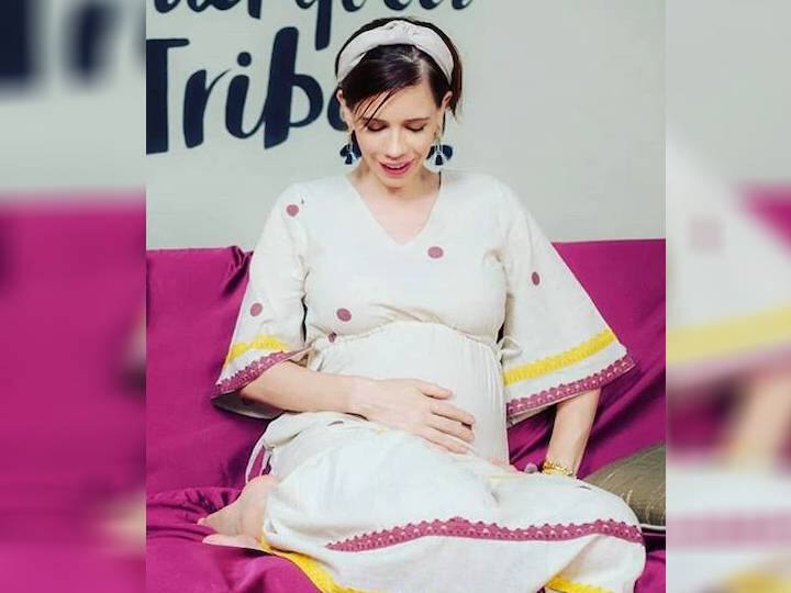 बॉलीवुड एक्ट्रेस क्लकि कोचलिन ने एक इंटरव्यू में बताया था कि उनका बचपन में यौन शोषण हुआ था. इससे वह काफी प्रभावित हुईं. 