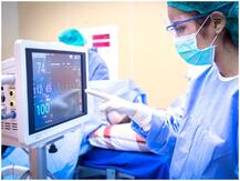 पांच में से एक अमेरिकी ने माना कोविड-19 के कारण एक परिजन या दोस्त की मौत, सर्वेक्षण से खुलासा