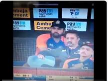 मैच के दौरान रोहित शर्मा ने छिपकर किया कुछ ऐसा कि सोशल मीडिया पर जमकर हुए ट्रोल