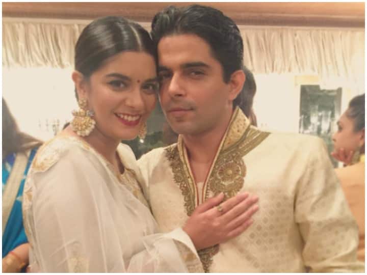 Pooja Raghoo Raj arora congratulates ex girlfriend Pooja gaur for new show Pratigya ...