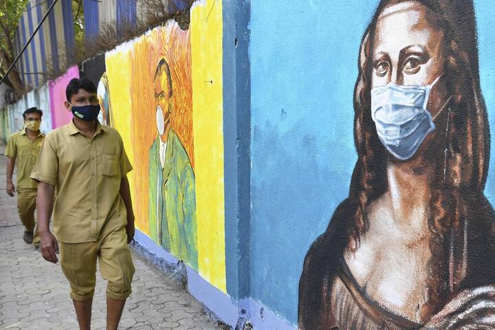 स्वास्थ्य मंत्रालय की ओर से जारी ताजा आंकड़ों के मुताबिक, देश में कोरोना के पॉजिटिव मामलों की संख्या एक करोड़ 14 लाख 9 हजार 831 पहुंच गई है.