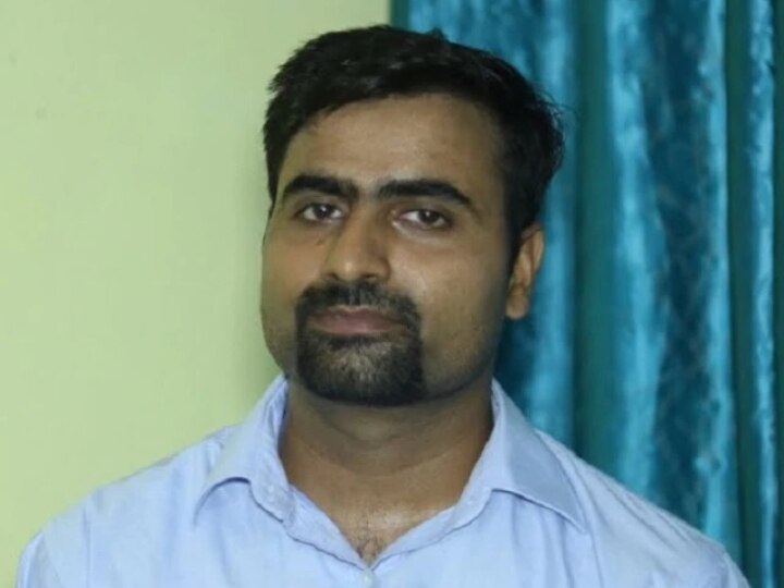 IAS Success Story: Lokesh Chose The Path Of UPSC After Studying From ...