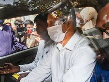 NIA ने मुंबई क्राइम ब्रांच के सीआईयू कार्यालय में कल रात की तलाशी, सचिन वाजे के दफ्तर से मोबाइल-लैपटॉप जब्त