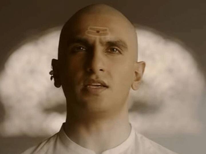 Superhit Filmy Scene: जब Ranveer Singh ने कहा था चीते की चाल, बाज़ की नज़र और बाजीराव की तलवार पर संदेह नहीं करते Superhit filmy scene of bajirao mastani watch Ranveer Singh superhit dialogue from bajirao mastani movie Superhit Filmy Scene: जब Ranveer Singh ने कहा था चीते की चाल, बाज़ की नज़र और बाजीराव की तलवार पर संदेह नहीं करते