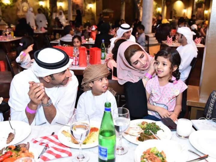 Covid-19 Rules: UAE announced new guidelines for Ramadan 2021, here are all you need to know कोरोना वायरस: UAE ने रमजान के लिए जारी किए सख्त नियम, रात की नमाज़ का वक्त कम किया, इफ्तार बांटने पर बैन