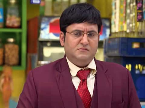 Taarak Mehta Ka Ooltah Chashmah: आखिर मिल गए जेठालाल के 50 लाख रुपए, पुलिस की पकड़ में आया बोगीलाल Taarak Mehta Ka Ooltah Chashmah: आखिर मिल गए जेठालाल के 50 लाख रुपए, पुलिस की पकड़ में आया बोगीलाल