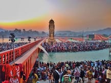 Kumbh 2021: रंग-बिरंगी लाइटों से सजी धर्मनगरी हरिद्वार, दीवारों पर बनी पेंटिंग्स ने मोहा मन