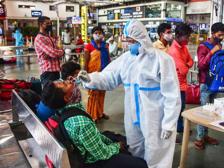 Coronavirus भारत के कुल एक्टिव मामलों का 51.46% सिर्फ 10 जिलों में Coronavirus भारत के कुल एक्टिव मामलों का 51.46% सिर्फ 10 जिलों में