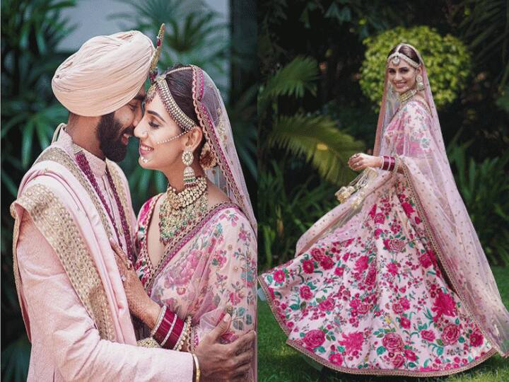 वहीं अब शादी के दो दिन बाद इस शादी की हर रस्म से जुड़ी बेहद खूबसूरत तस्वीरें आ चुकी हैं. जिन्हें यकीनन इनके फैंस जरुर देखना चाहेंगे साथ ही जानना चाहेंगे दूल्हा और दुल्हन के लुक से जुड़ी कुछ दिलचस्प बातें तो चलिए बताते हैं इस रॉयल वेडिंग की हर खास बात(Photo Credit - Instagram)