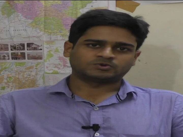 IAS Success Story: इंजीनियरिंग के बाद नौकरी करने लगे, फिर आया यूपीएससी का ख़याल, तीन बार प्री-परीक्षा में फेल और चौथे प्रयास में टॉपर बने आनंद IAS Success Story: After engineering Anand started working then prepare of UPSC he got success in fourth attempt IAS Success Story: इंजीनियरिंग के बाद नौकरी करने लगे, फिर आया यूपीएससी का ख़याल, तीन बार प्री-परीक्षा में फेल और चौथे प्रयास में टॉपर बने आनंद