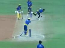 IPL 2021: 22 साल के गेंदबाज ने उड़ाई धोनी की गल्लियां, वायरल हो रहा है वीडियो