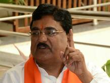 उत्तराखंड के CM के 'जींस' वाले बयान का BJP के मंत्री ने किया समर्थन, बोले-...ताकि लोग गलत नज़र से नहीं देखे