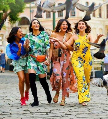 5) फोर मोर शॉर्ट्स प्लीज-3: दो सक्सेसफुल सीजंस के बाद चार जिगरी सहेलियों की कहानियां एक बार फिर दर्शकों के बीच तीसरे सीजन के साथ लौटेगी. इसमें कीर्ति कुल्हारी, मानवी गाघरू. सयानी गुप्ता और बानी जे मुख्य भूमिका में दिखेंगी.