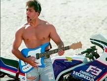 Salman Khan लाए थे रिप्ड जींस का फैशन, इस गाने में पहनी थी सलमान ने  रिप्ड जींस