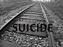 शादी तय होने से परेशान प्रेमिका ने प्रेमी के साथ दी जान, ट्रेन का आगे लगाई मौत की 'छलांग'
