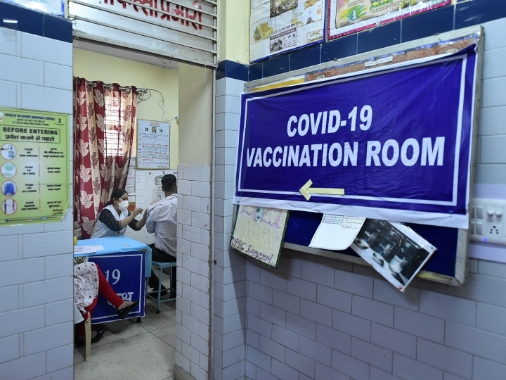 80 percent of the 27.23 lakh vaccine doses administered in last 24 hours are from 10 states ANN देश में पिछले 24 घंटे में लगे कोरोना वैक्सीन के 27.23 लाख डोज, 80 फीसदी टीके इन 10 राज्यों में लगाए गए